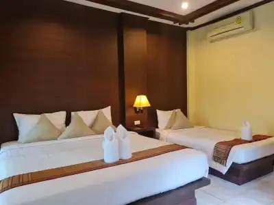 Clean Beach Resort - 28