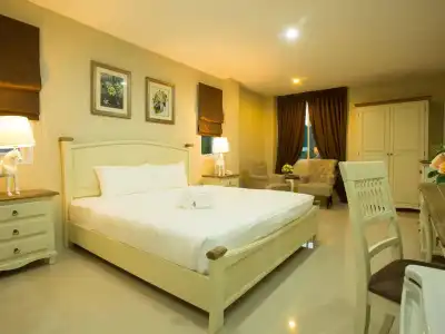 De Ville Nakhon - 2
