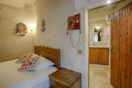 Tulip Cave Suites - 75