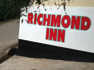 Richmond Inn - 0