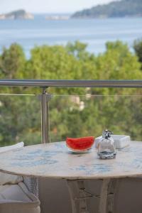 Mare Monte Small Boutique - 41