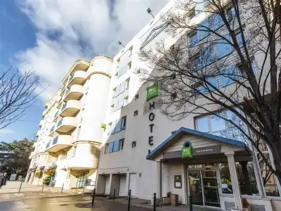 ibis Styles Lyon Croix Rousse - 0
