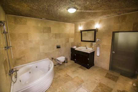 Roma Cave Suite - 10