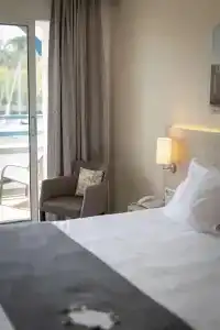 Best Western Le Roof - 63