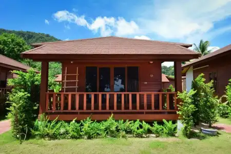 PingChan Koh Phangan Beachfront Resort - 79