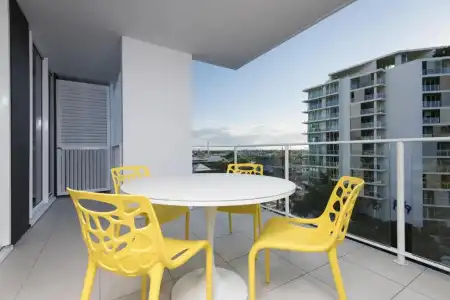 Riviera Mackay - 27