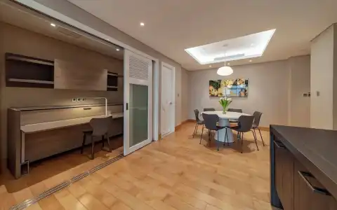 Sherwood Suites - 170