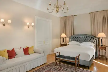 Noble Suites - 175