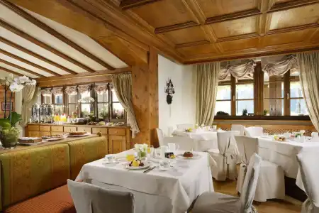 Faloria Mountain Spa Resort - 29