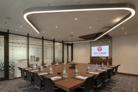 Crowne Plaza DAR ES SALAAM by IHG - 14
