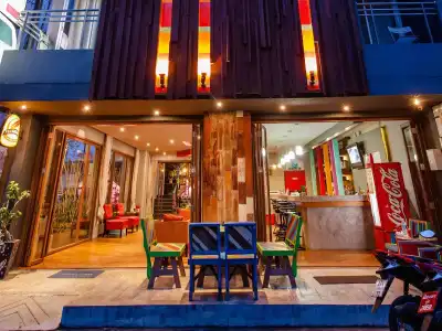 Madam Inn Patong - 17