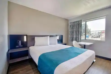 Motel 6 Palmdale, CA - 49