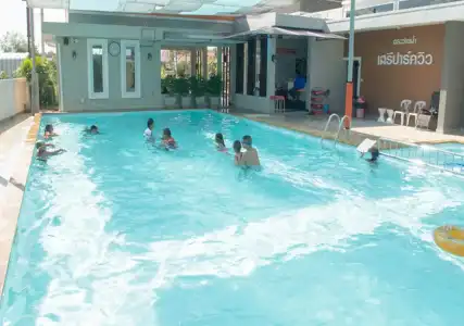 Seree Grand Resort - 9