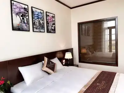 Elysinam Boutique - 46