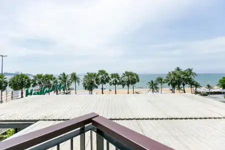 The Bedrooms Hostel Pattaya - 19