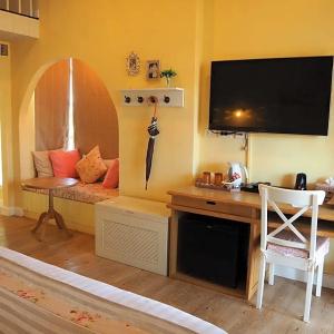 Breeze Hill Resort - 30