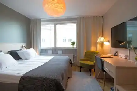 Hotell Aston - 24