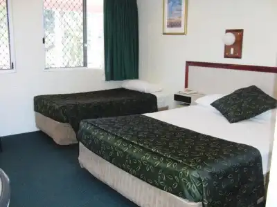 Monte Carlo Motor Inn - 1