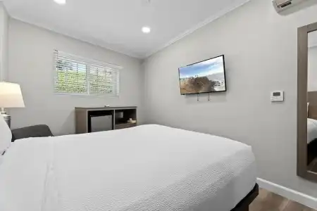 Ocean Park Inn - 74