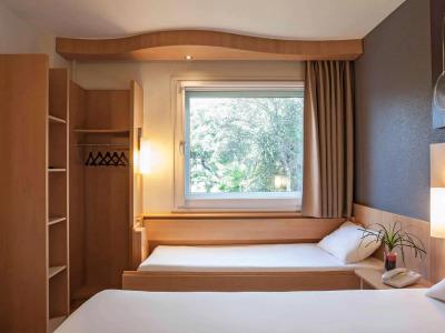 Ibis Barcelona Cornella - 8