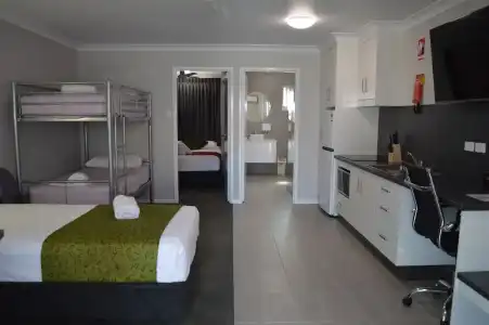 Monte Carlo Motor Inn - 64
