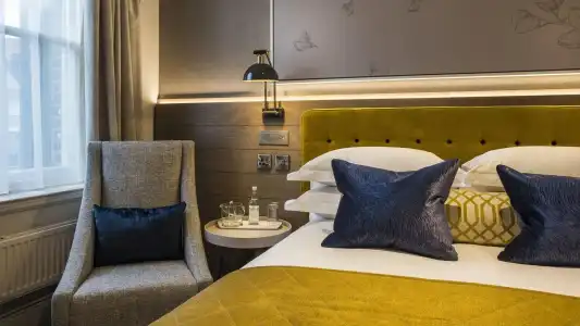 Sloane Place - 29