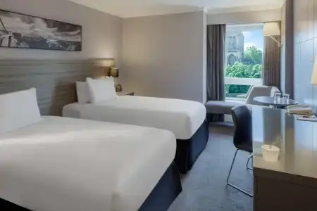 DoubleTree by Hilton Bristol City Centre - 44