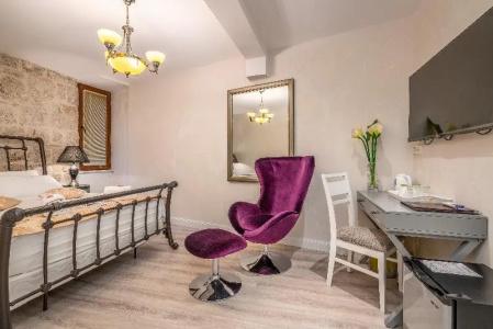 Heritage Palace Varos - Mag Quaint & Elegant Boutiques - 109
