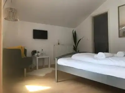 Capitol Zentrum - 24h - - 50