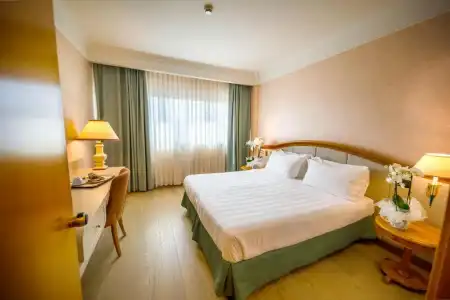 Perugia Plaza - 90