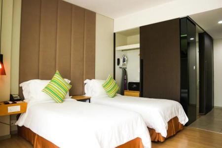 Novotel Living Saigon South - 93