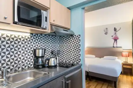 ApartAdagio Paris Montmartre - 16