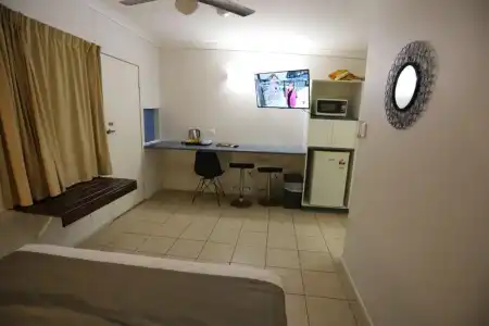 Tropic Coast Motel - 56