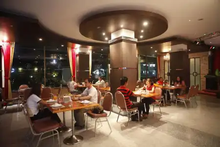 Boonsiam - 17