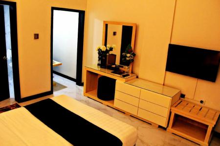 Bahrain International - 30