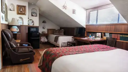 Red Horse Bed and Breakfast - 51
