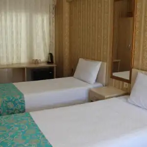 Omega Inn - 42