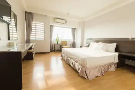 Sinkiat Buri - 30