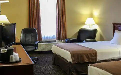 Breckinridge Inn - 0