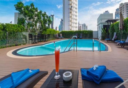 Lohas Residences Sukhumvit - 19