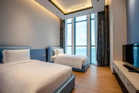 S Sriracha & Residence - 28