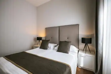 De la Ville - 36