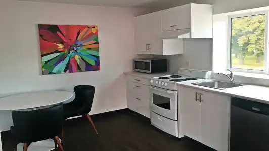 Zed Kelowna - 23
