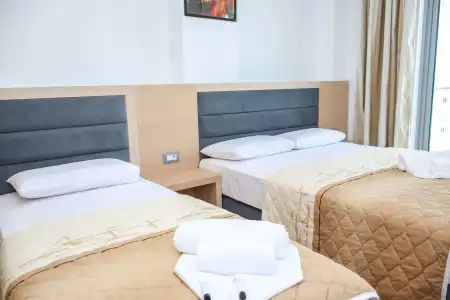 Saranda Palace - 31