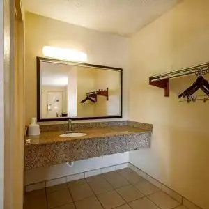 Motel 6 Washington, DC - 21