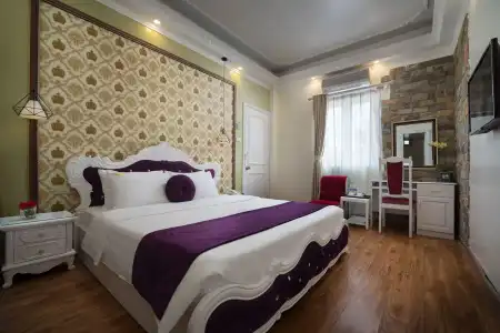 Hanoi Royal Palace 2 - 3