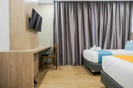 RedDoorz Premium near CBD Puri Indah - 29