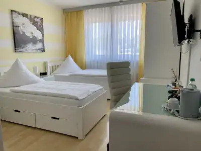 Marias Inn Bed & Breakfast - 5