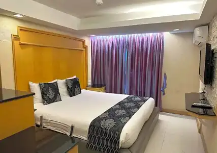 UPARs Sukhumvit 11 Nana - 95