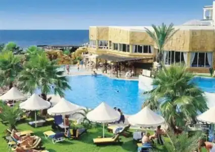 Palmyra Golden Beach Families and Couples - 13